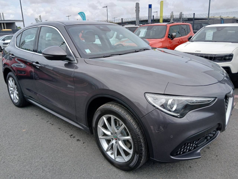 ALFA ROMEO Stelvio - 2.0T 280ch Lusso Q4 AT8 MY19 - Groupe Polmar