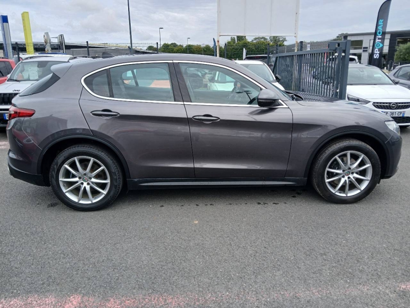 ALFA ROMEO Stelvio - 2.0T 280ch Lusso Q4 AT8 MY19 - Groupe Polmar