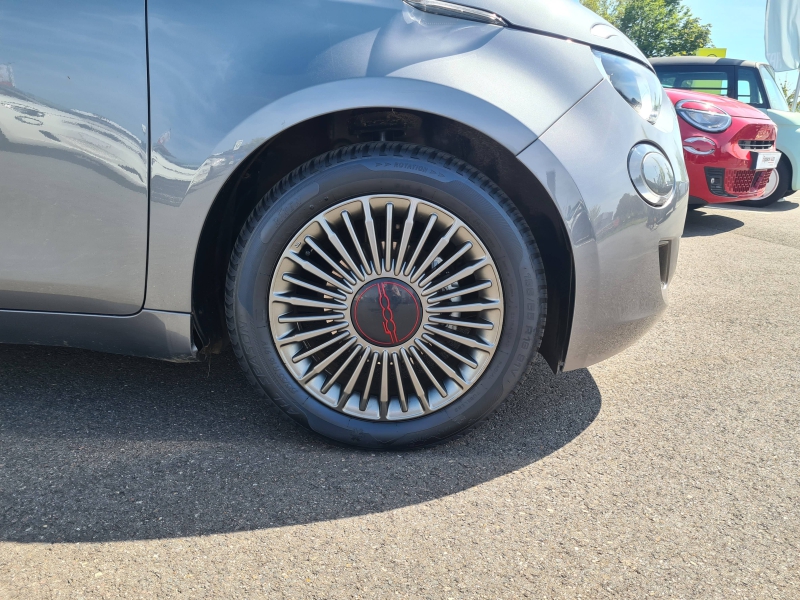 FIAT 500 - e 95ch (RED) - Groupe Polmar