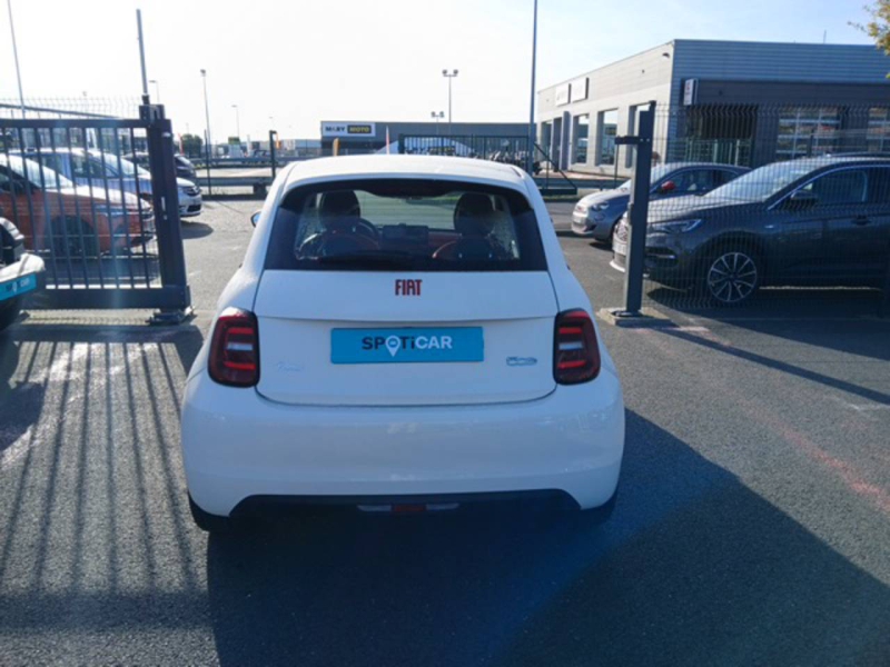 FIAT 500 - e 95ch (RED) - Groupe Polmar