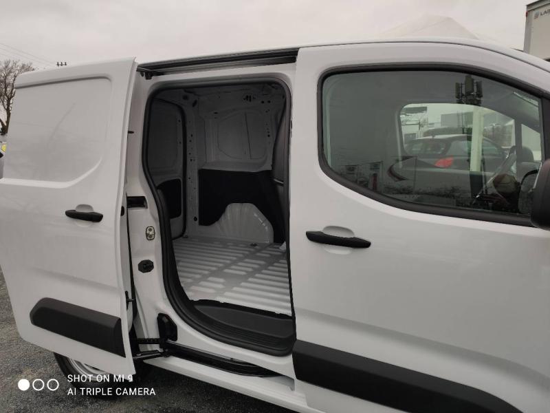 OPEL Combo Cargo - M 800kg Electrique 136ch Batterie 51 kWh - Groupe Polmar