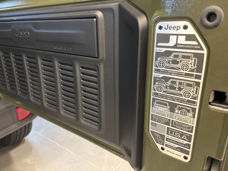 JEEP Wrangler Unlimited - 2.0 T 380ch 4xe Overland Command-Trac MY23 - Groupe Polmar