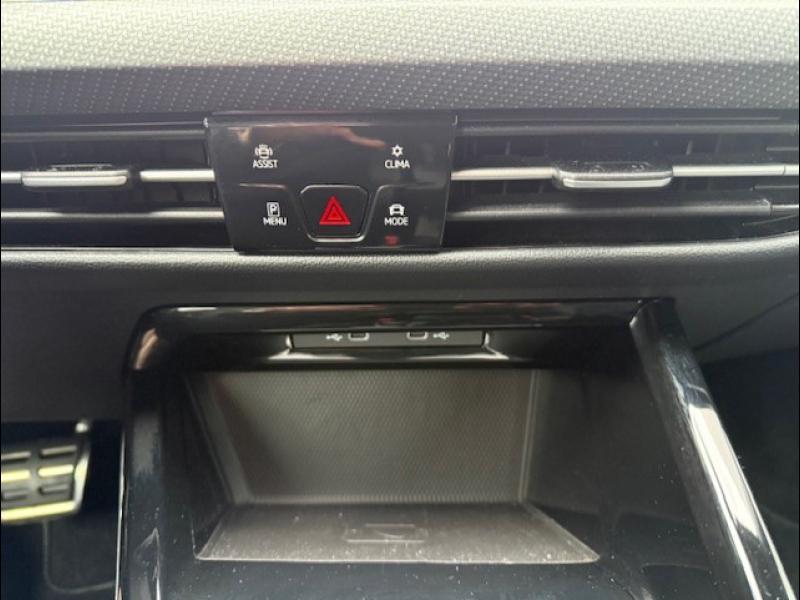 VOLKSWAGEN Golf - 1.5 eTSI OPF 130ch R-Line DSG7 - Groupe Polmar