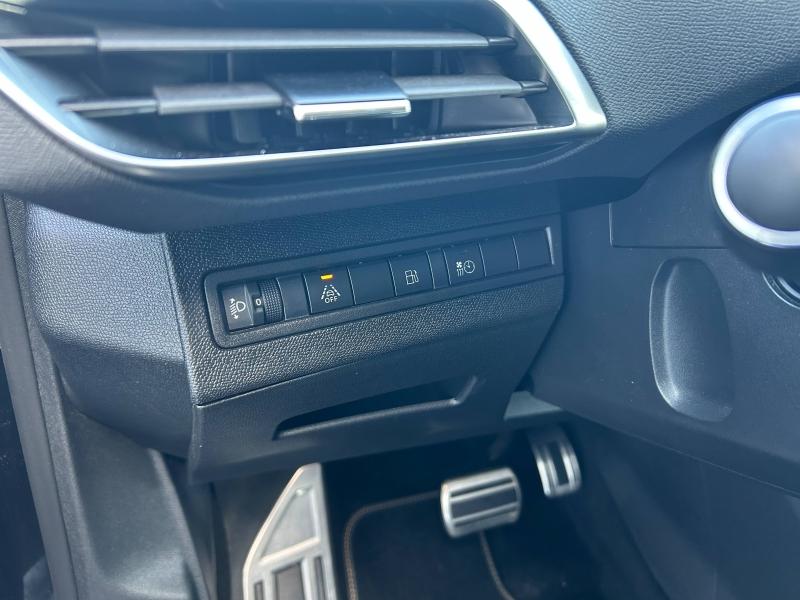 PEUGEOT 3008 - Plug-in Hybrid 225ch Allure Pack e-EAT8 - Groupe Polmar