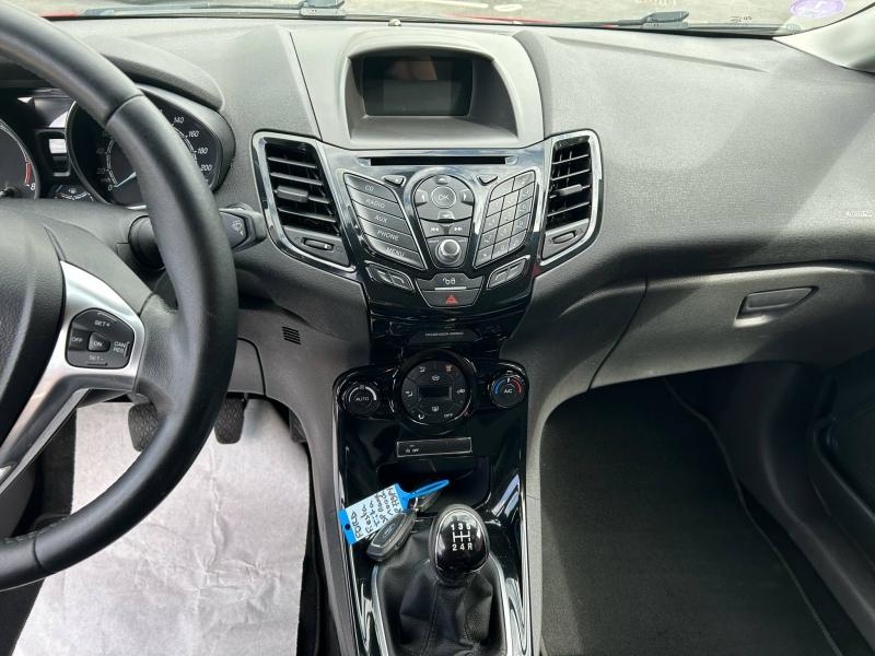FORD Fiesta - 1.0 EcoBoost 100ch Stop&Start Titanium 3p - Groupe Polmar