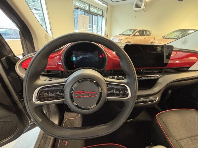 FIAT 500 - e 95ch (RED) MY23 - Groupe Polmar