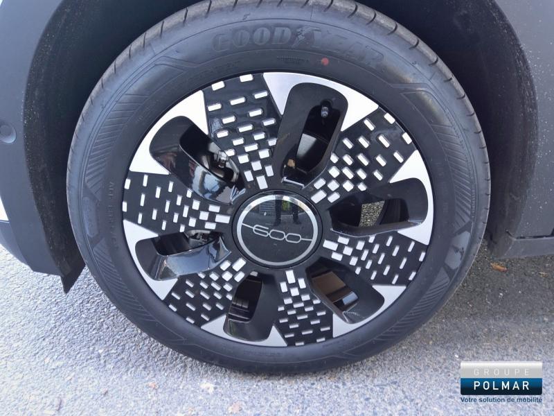 FIAT 600 - 1.2 Hybrid 100ch La Prima DCT6 - Groupe Polmar