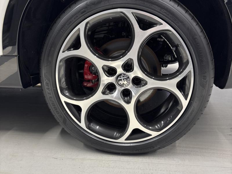ALFA ROMEO Tonale - 1.3 Ibrida Plug-In 280ch Veloce AT6 e-Q4 - Groupe Polmar