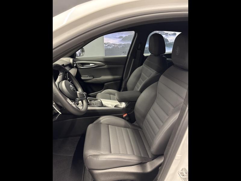 ALFA ROMEO Tonale - 1.3 Ibrida Plug-In 280ch Veloce AT6 e-Q4 - Groupe Polmar