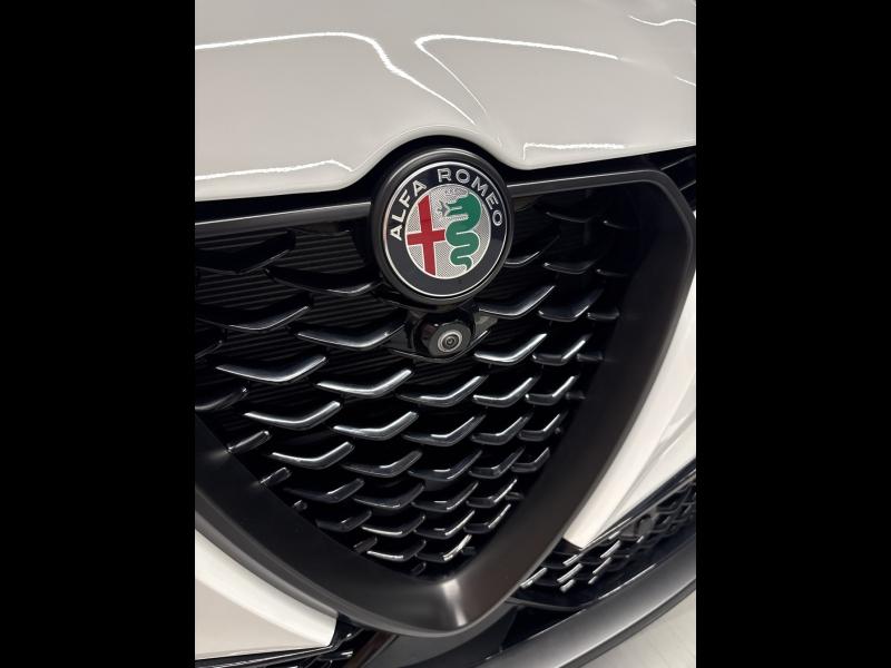 ALFA ROMEO Tonale - 1.3 Ibrida Plug-In 280ch Veloce AT6 e-Q4 - Groupe Polmar