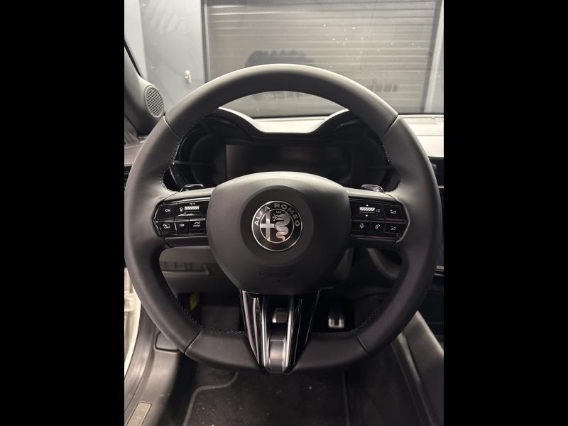 ALFA ROMEO Junior - 1.2 Ibrida 136ch Speciale DCT6 - Groupe Polmar