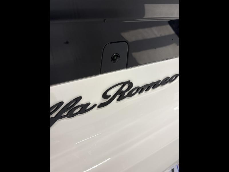 ALFA ROMEO Junior - 1.2 Ibrida 136ch Speciale DCT6 - Groupe Polmar