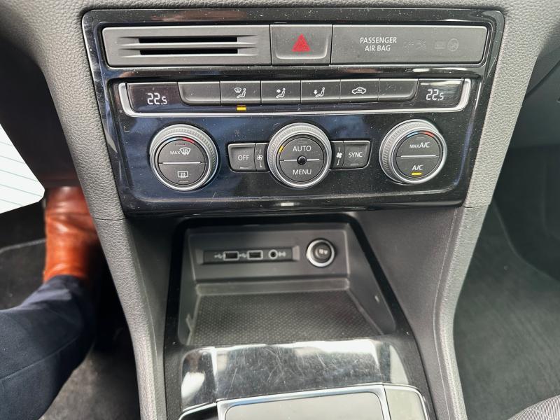 VOLKSWAGEN Golf Sportsvan - 1.0 TSI 110ch BlueMotion Technology Connect DSG7 - Groupe Polmar