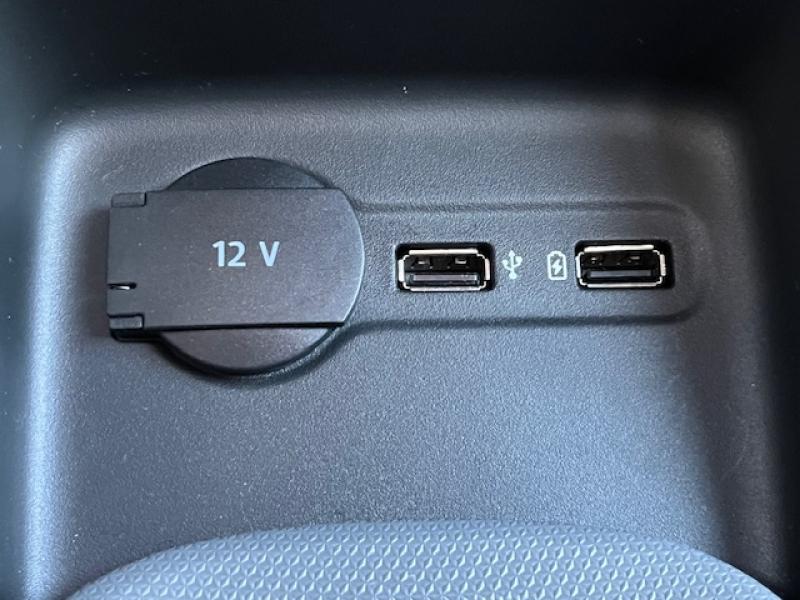 LEAPMOTOR T03 - Electric 95ch Design - Groupe Polmar