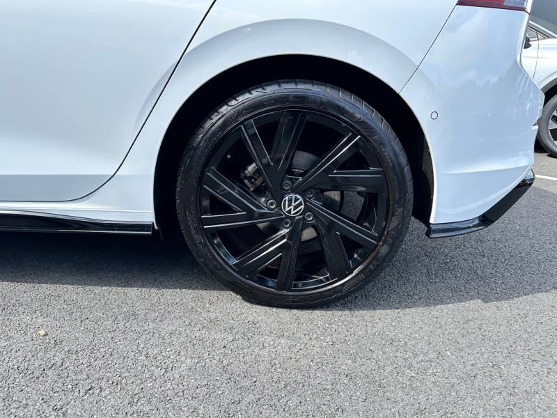 VOLKSWAGEN Golf - 1.5 eTSI OPF 130ch R-Line DSG7 - Groupe Polmar