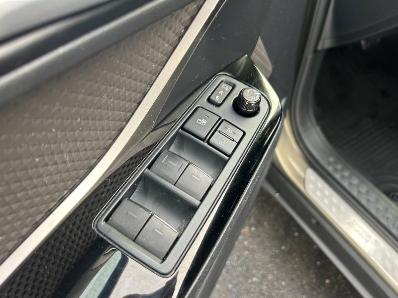 TOYOTA C-HR - 184h Distinctive 2WD E-CVT MY22 - Groupe Polmar