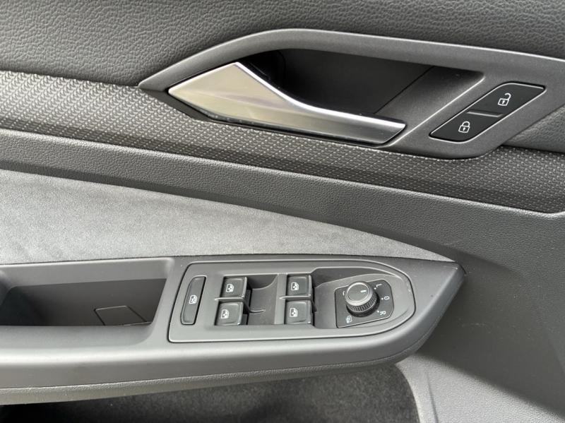 VOLKSWAGEN Golf - 1.5 eTSI OPF 150ch R-Line DSG7 - Groupe Polmar