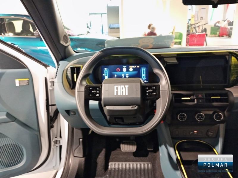 FIAT Grande Panda - Electrique 113ch Red - Groupe Polmar