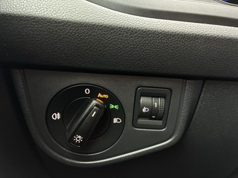 VOLKSWAGEN Polo - 1.0 MPI 80ch Polo - Groupe Polmar