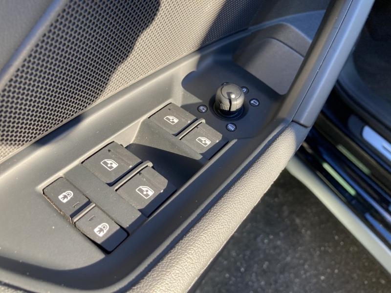 AUDI A3 Sportback - 30 TFSI 110ch Mild Hybrid S line S tronic 7 - Groupe Polmar