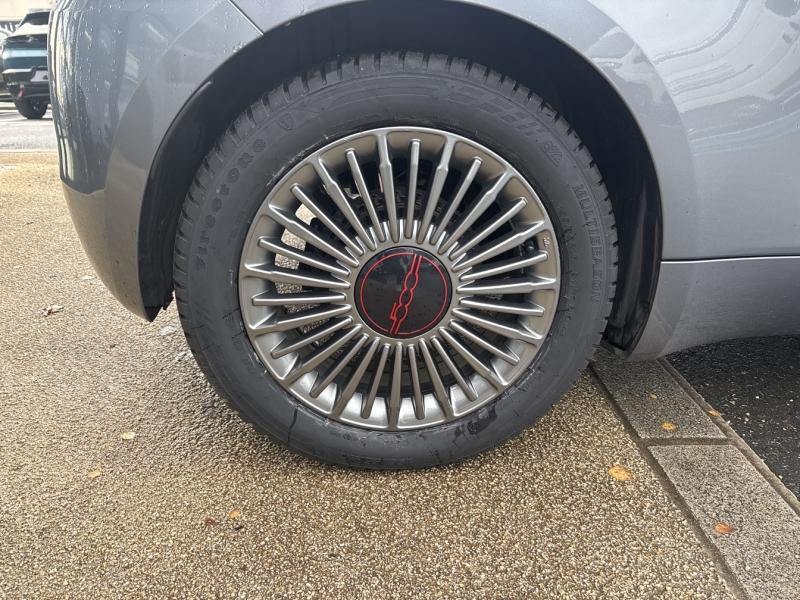 FIAT 500 - e 95ch (RED) MY23 - Groupe Polmar