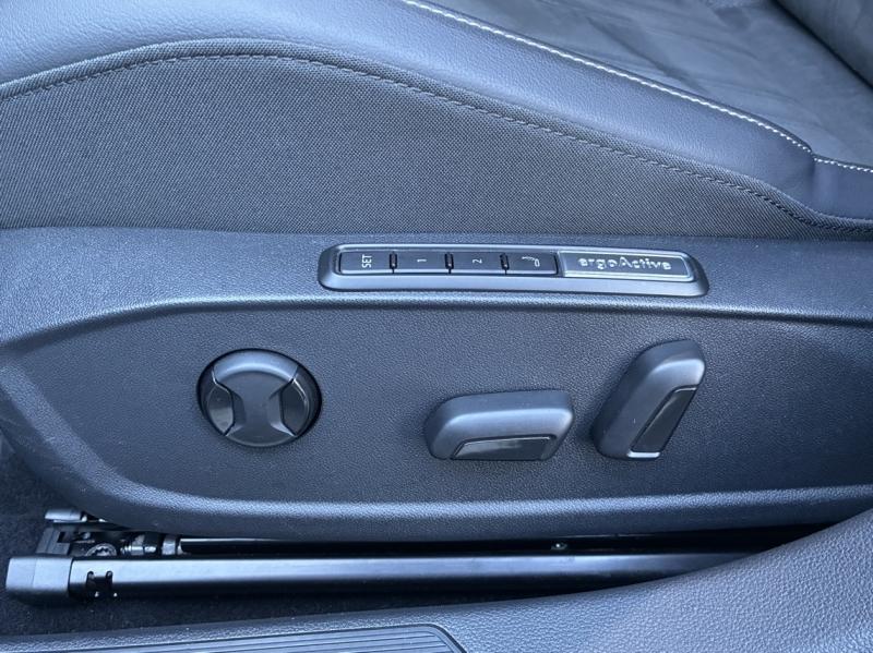 VOLKSWAGEN Golf - 1.5 eTSI EVO2 150ch Style DSG7 - Groupe Polmar