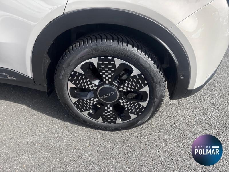 FIAT 600 - 1.2 Hybrid 100ch La Prima DCT6 - Groupe Polmar