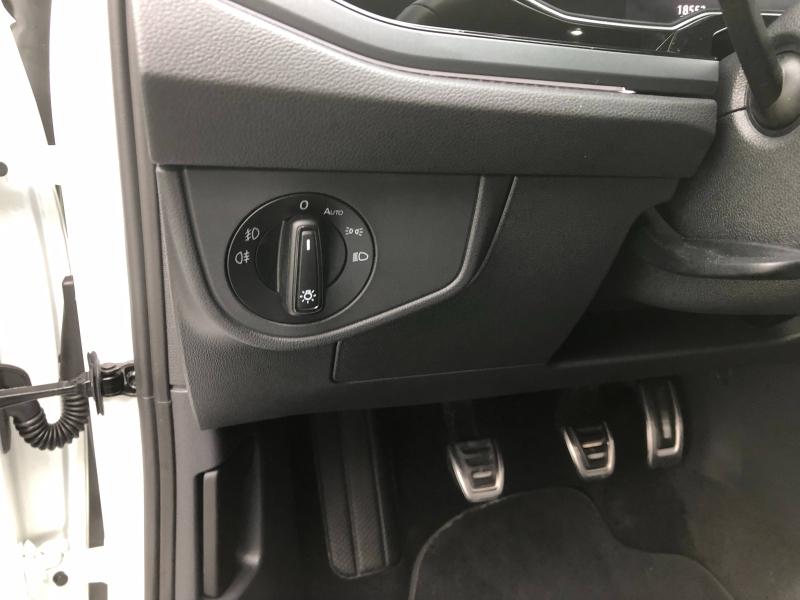 VOLKSWAGEN Polo - 1.0 TSI 95ch R-Line Edition - Groupe Polmar