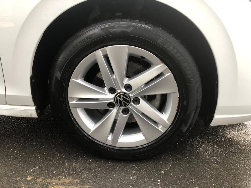VOLKSWAGEN Golf - 1.0 eTSI OPF 110ch Life Plus DSG7 - Groupe Polmar