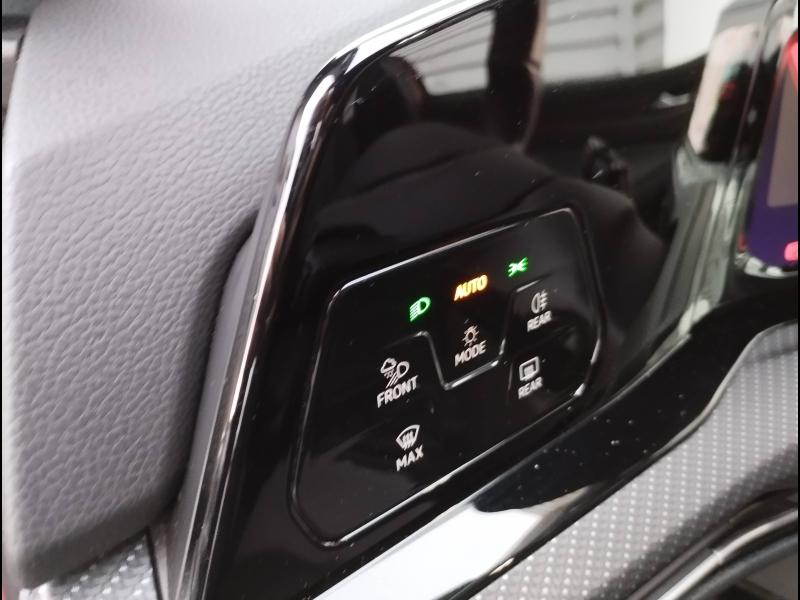 VOLKSWAGEN Golf - 1.5 eTSI OPF 150ch R-Line DSG7 - Groupe Polmar