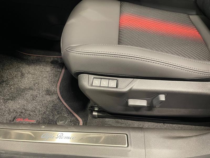 ALFA ROMEO Junior - 1.2 Ibrida 136ch Speciale DCT6 - Groupe Polmar