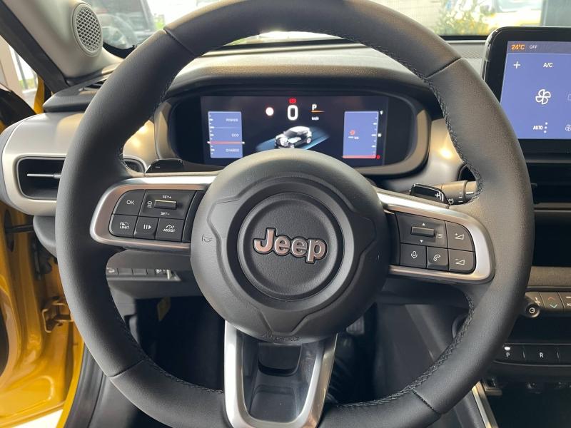 JEEP Avenger - 1.2 Turbo T3 100ch MHEV Summit BVR6 eHybrid - Groupe Polmar