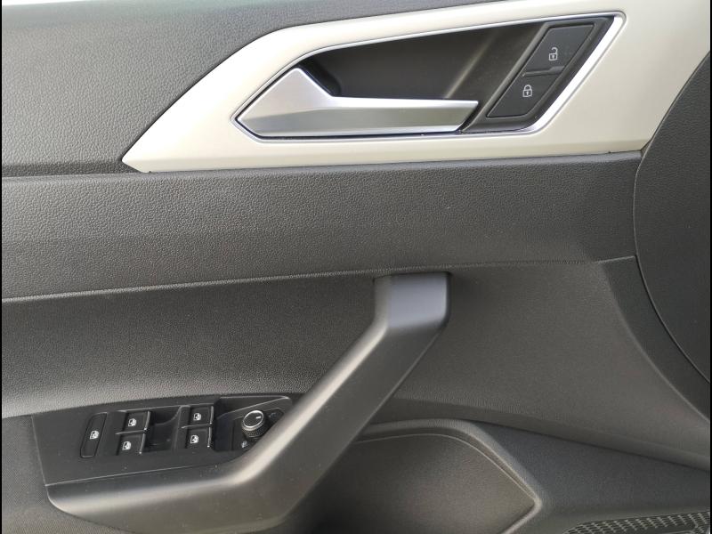 VOLKSWAGEN Polo - 1.0 TSI 110ch Carat Euro6d-T - Groupe Polmar