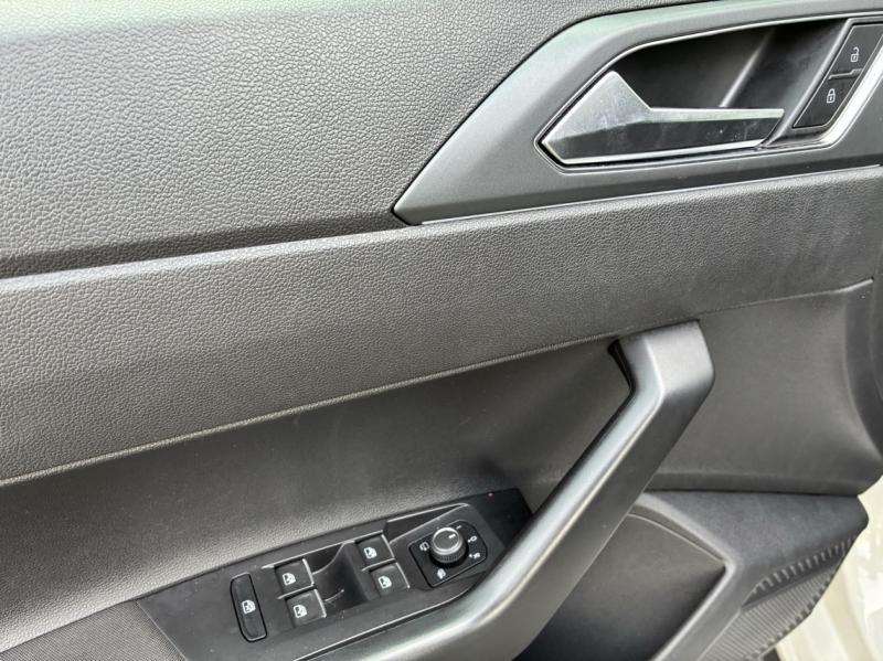 VOLKSWAGEN Polo - 1.0 TSI 95ch R-Line - Groupe Polmar