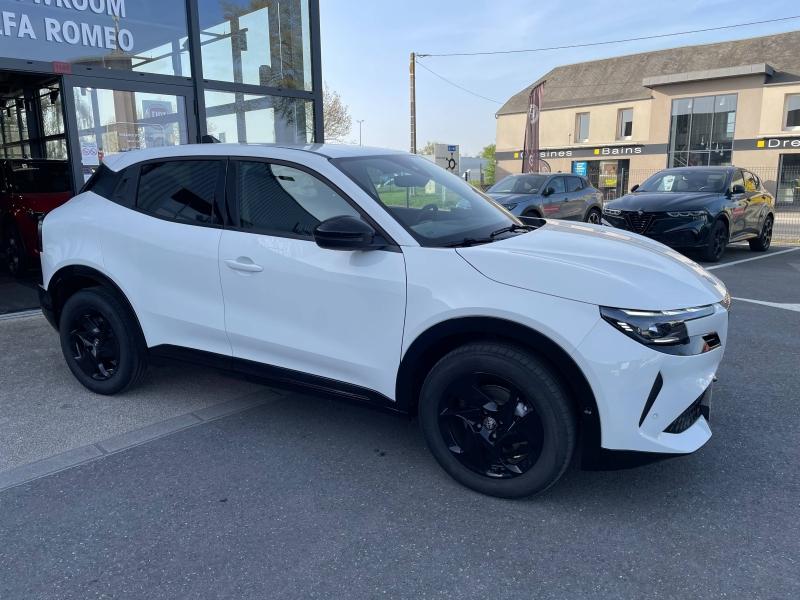 ALFA ROMEO Junior - 1.2 Ibrida 136ch DCT6 - Groupe Polmar