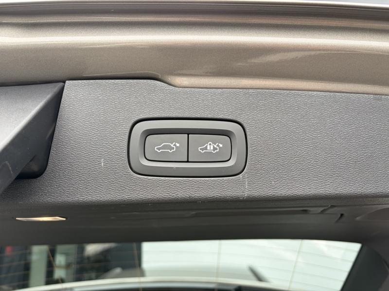 VOLVO V60 - B4 197ch R-Design Geartronic 8 - Groupe Polmar